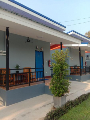 หม่อนเมืองเฮ้าส์ Monmuang House